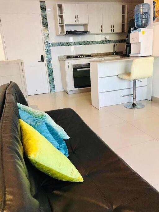 Apartamento Hermoso Con Vista Al Mar *