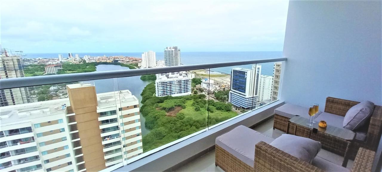 P23 Brand New High Floor, Few Blocks To Walled City Steps To Beach Apartment *