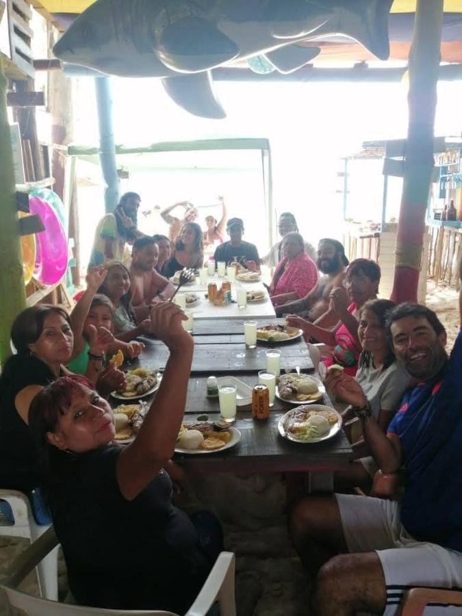 Hostal A Orilla Del Mar En Baru Cartagena