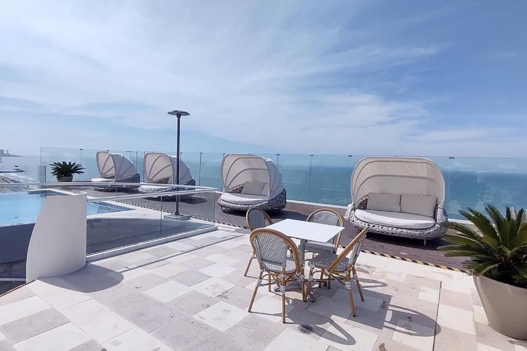 Cerca Al Americas Ctgna Morros Piscina Playa Apartamento Cartagena