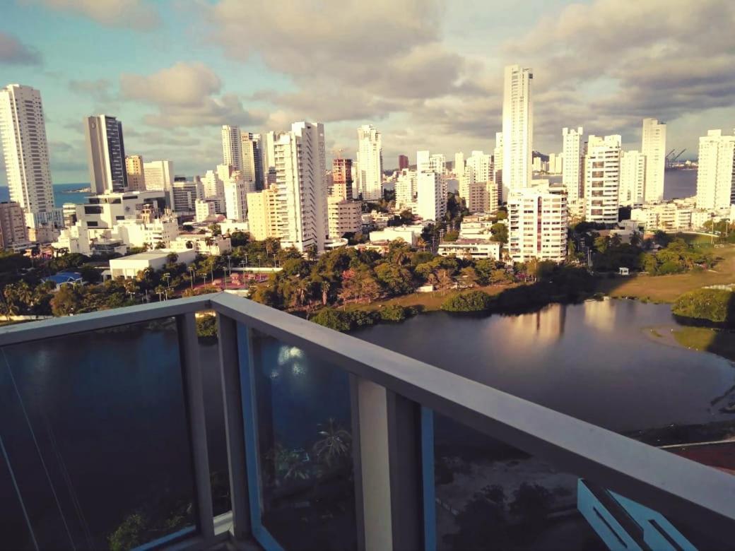 Hermoso Apartamento Frente A La Playa Piso 17 Conquistador, El Laguito * Cartagena