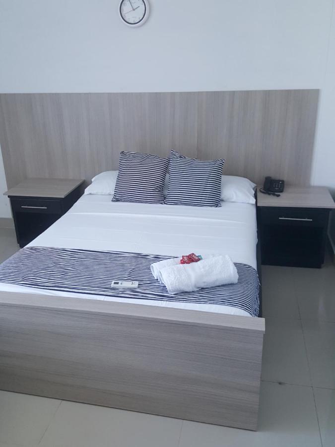 Hermoso Apartamento Frente A La Playa Piso 17 Conquistador, El Laguito