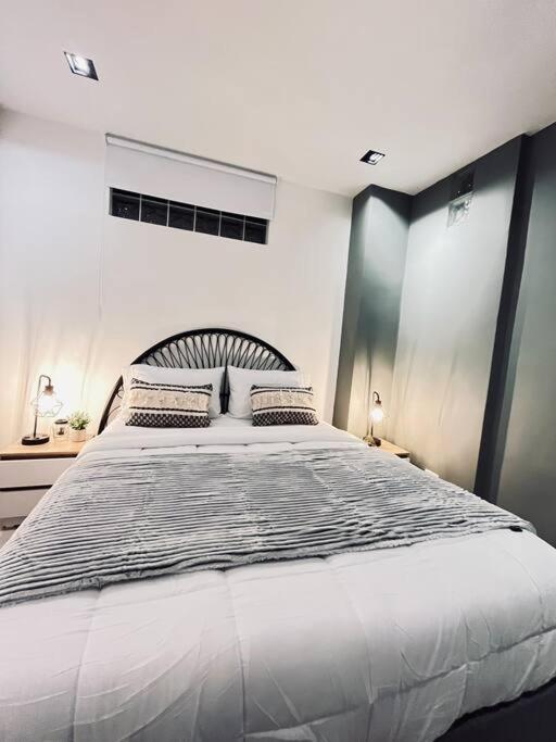 Espanola 2b Dream 2bed 1ba Apartamento