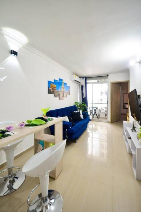 Apartamento Cozy Just Steps From The *