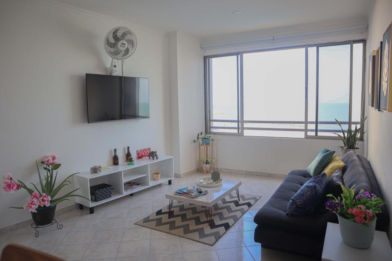Hermoso Apartamento Frente Al Mar Apartment *