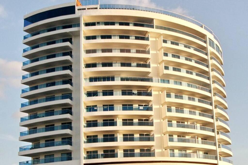 Beachfront Bliss, Your Ocean Escape * Cartagena