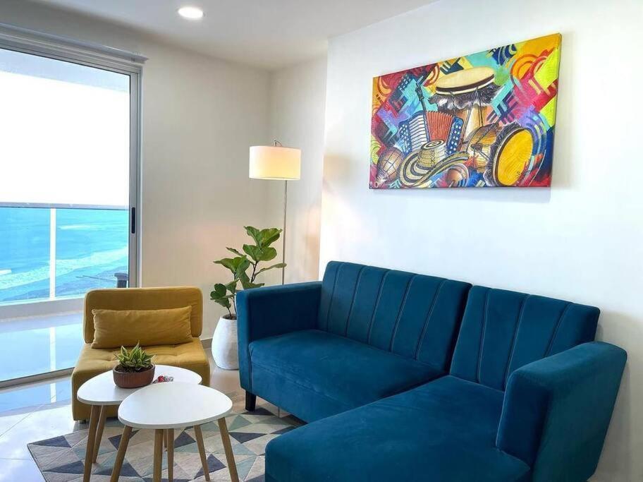 Apartment Beachfront Bliss, Your Ocean Escape Cartagena
