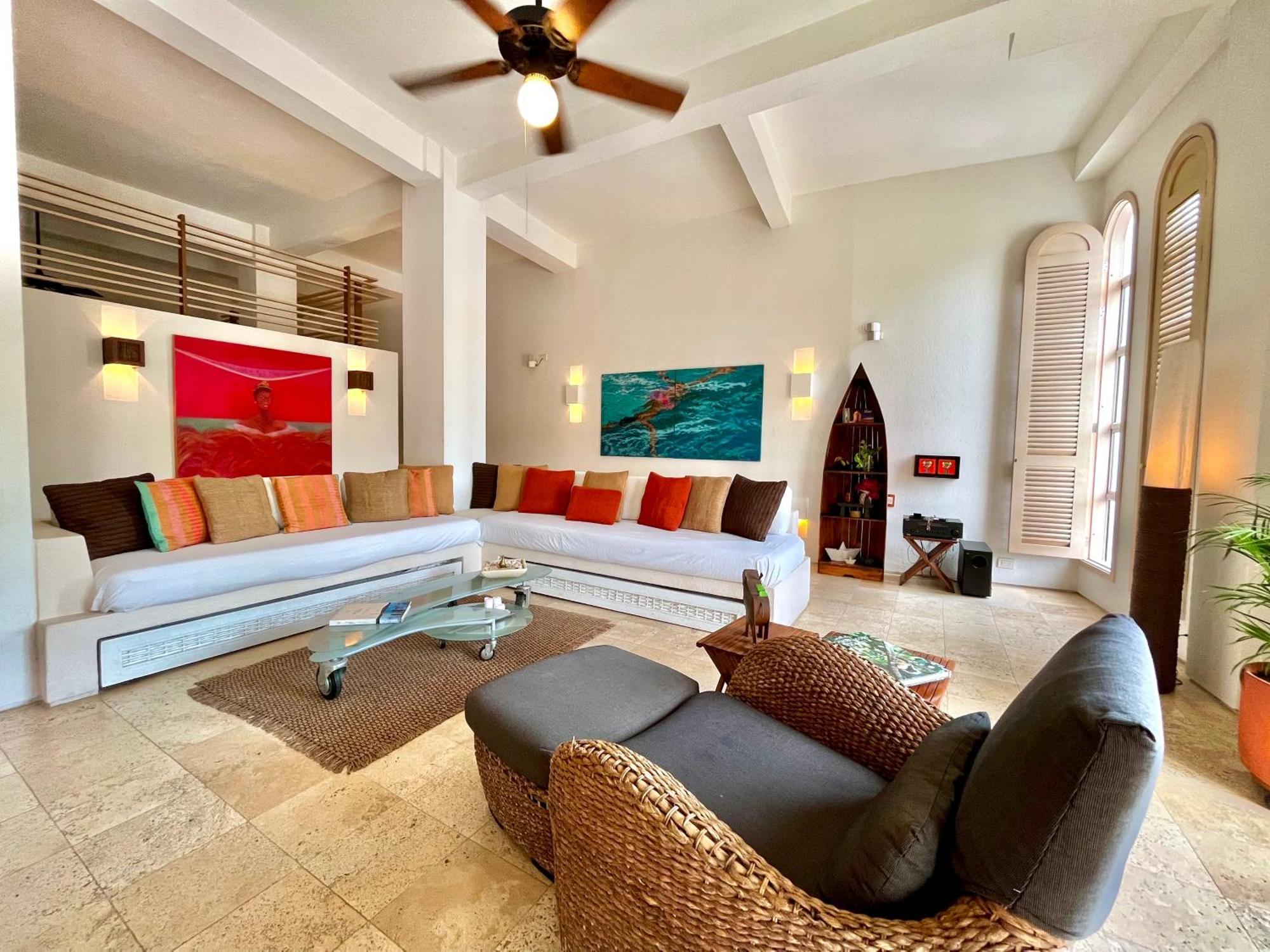 By Calamari Homes - Parque Centenario 206 Walled Cartagena