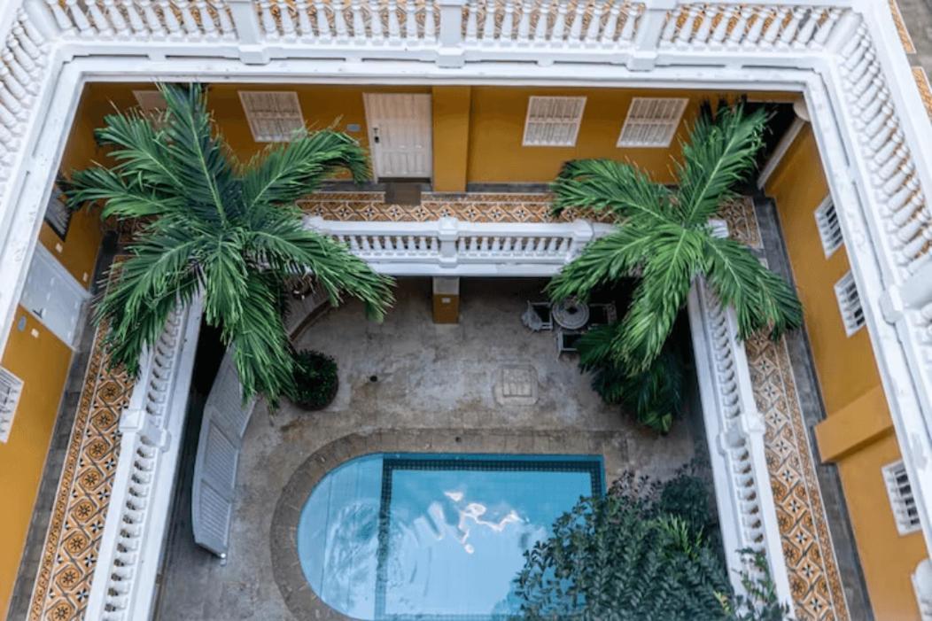 Edificio Ubicado En El Centro De La Ciudad Dentro De La Ciudad Amurallada Edificio Ayos Apartamento Cartagena