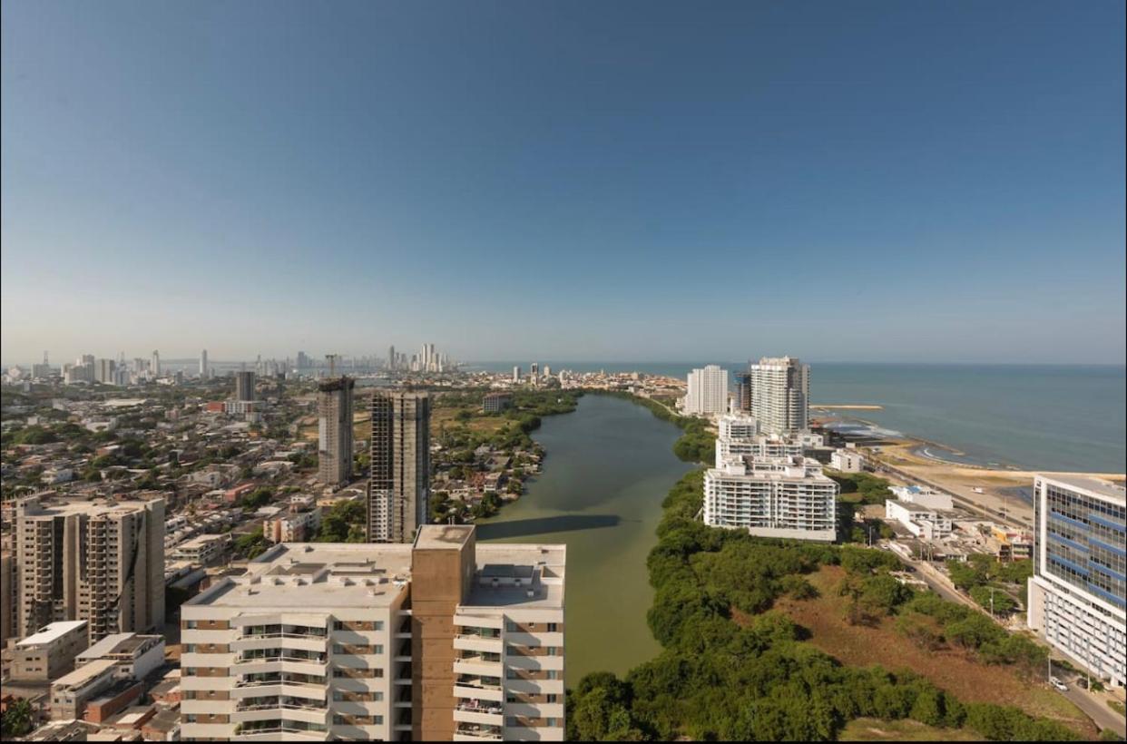 Espectacular Apartamento Piso Alto Con Excelente Vista Al Mar Y A La Ciudad Amurallada * Cartagena