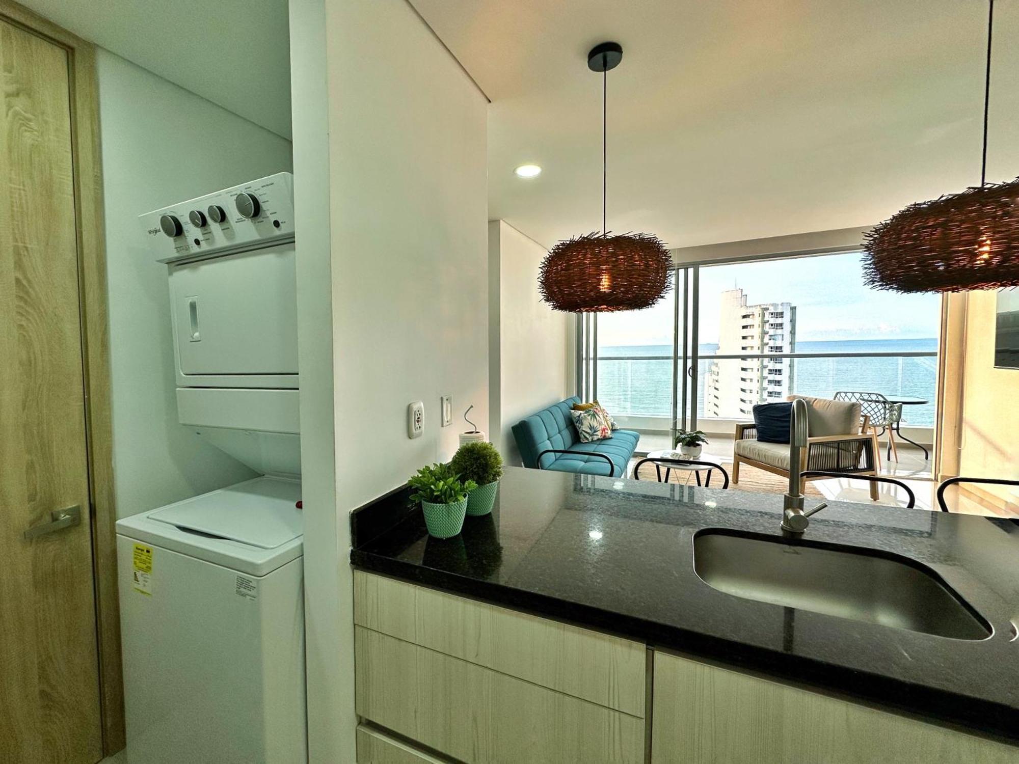 Espectacular Apartamento Piso Alto Con Excelente Vista Al Mar Y A La Ciudad Amurallada Cartagena