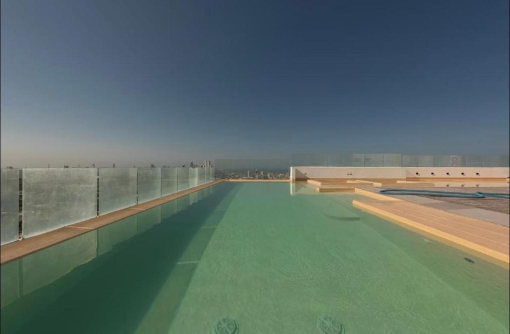 Espectacular Apartamento Piso Alto Con Excelente Vista Al Mar Y A La Ciudad Amurallada Apartamento
