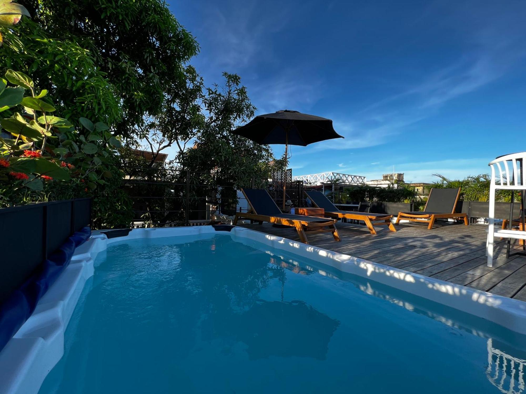 Hostal Patios
