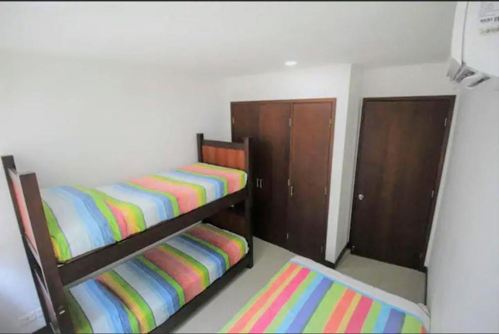 Edificio Morros 922 Con Acceso Directo A Playa 3 Alcobas Apartamento