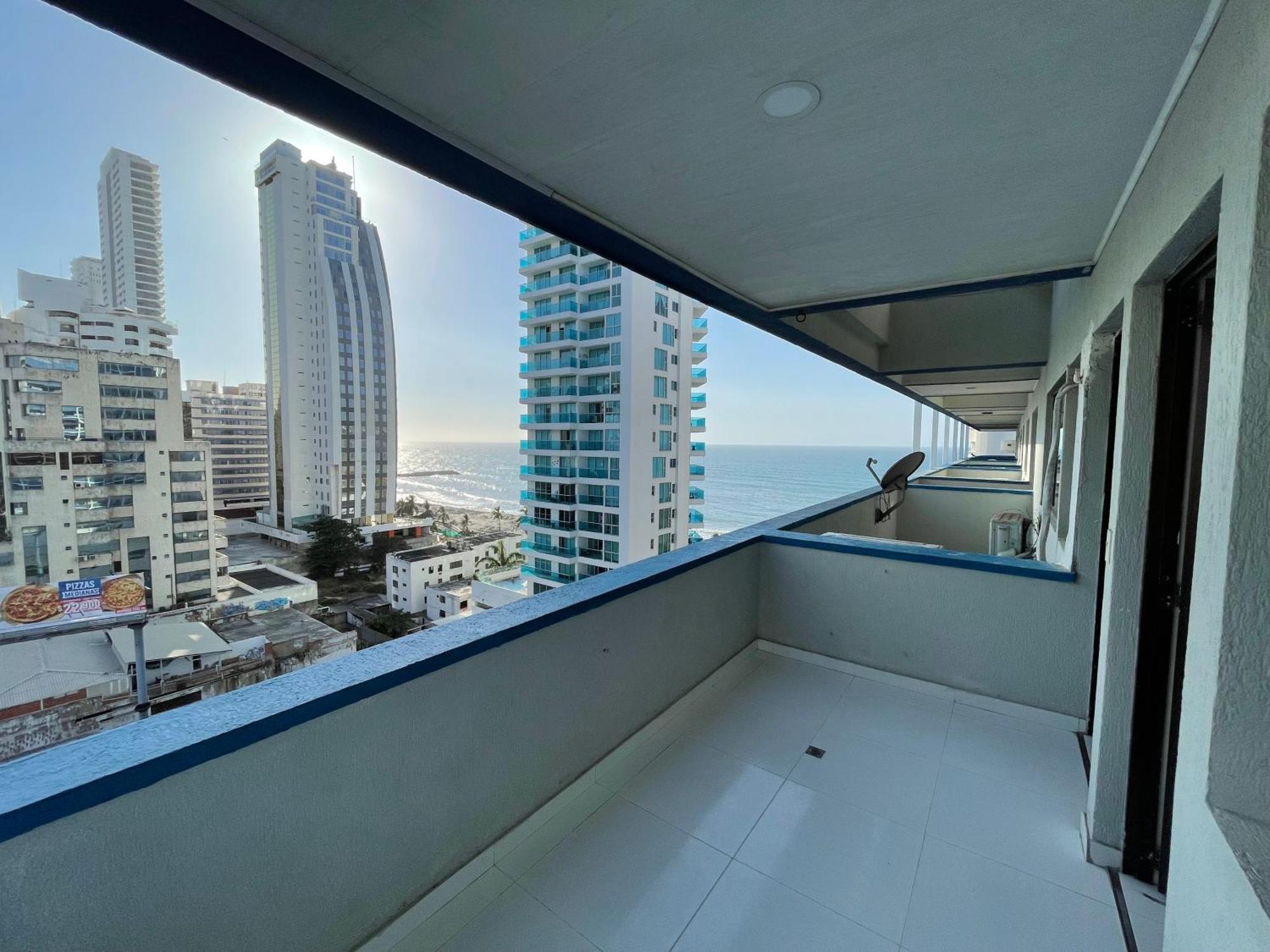 En Edificio Portofino Icdi Apartamento