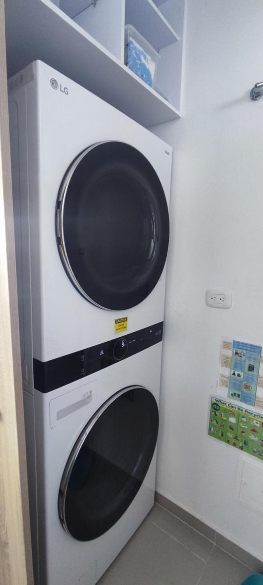 P23 Brand New High Floor, Few Blocks To Walled City Steps To Beach Apartment *