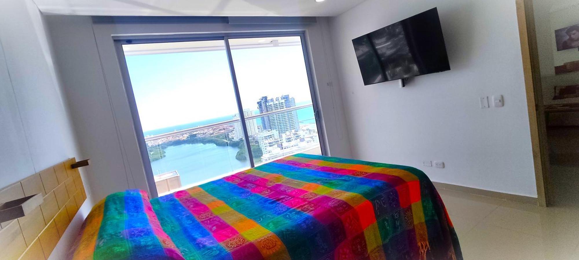 P23 Brand New High Floor, Few Blocks To Walled City Steps To Beach Apartment *