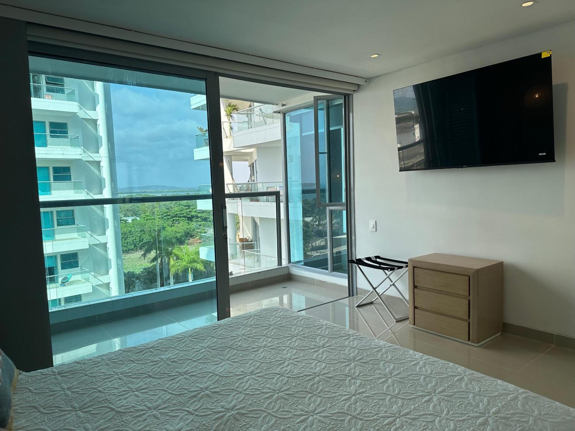 Moderno Y Lujoso Apto De Playa En Morros Apartment