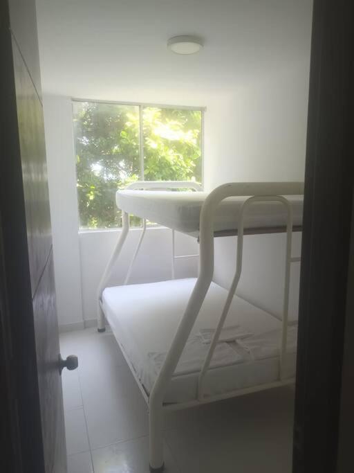 Cerca Al Aeropuerto Apartamento