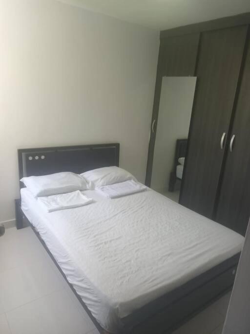Apartamento Cerca Al Aeropuerto *