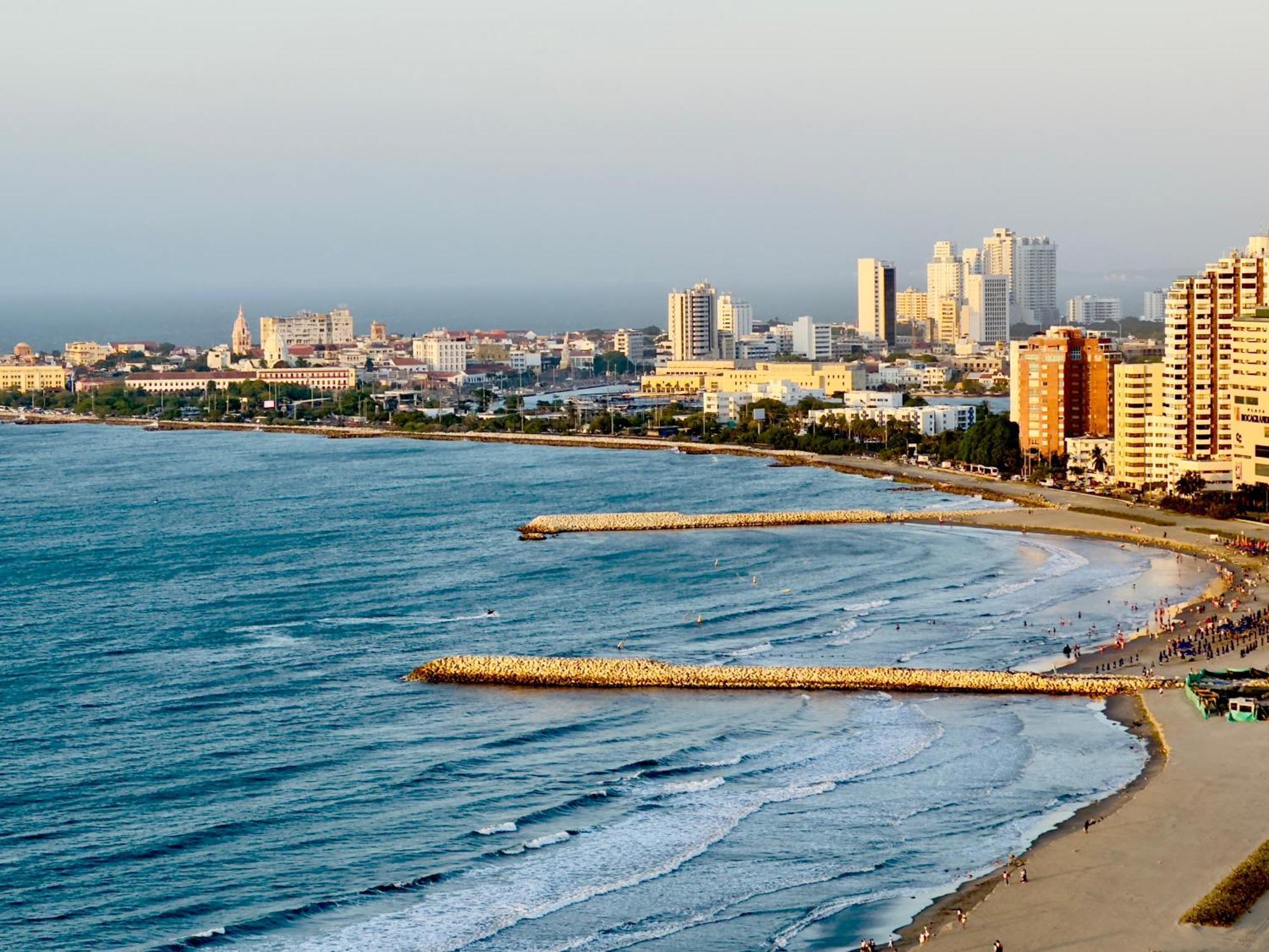 Playa Apartahotel *