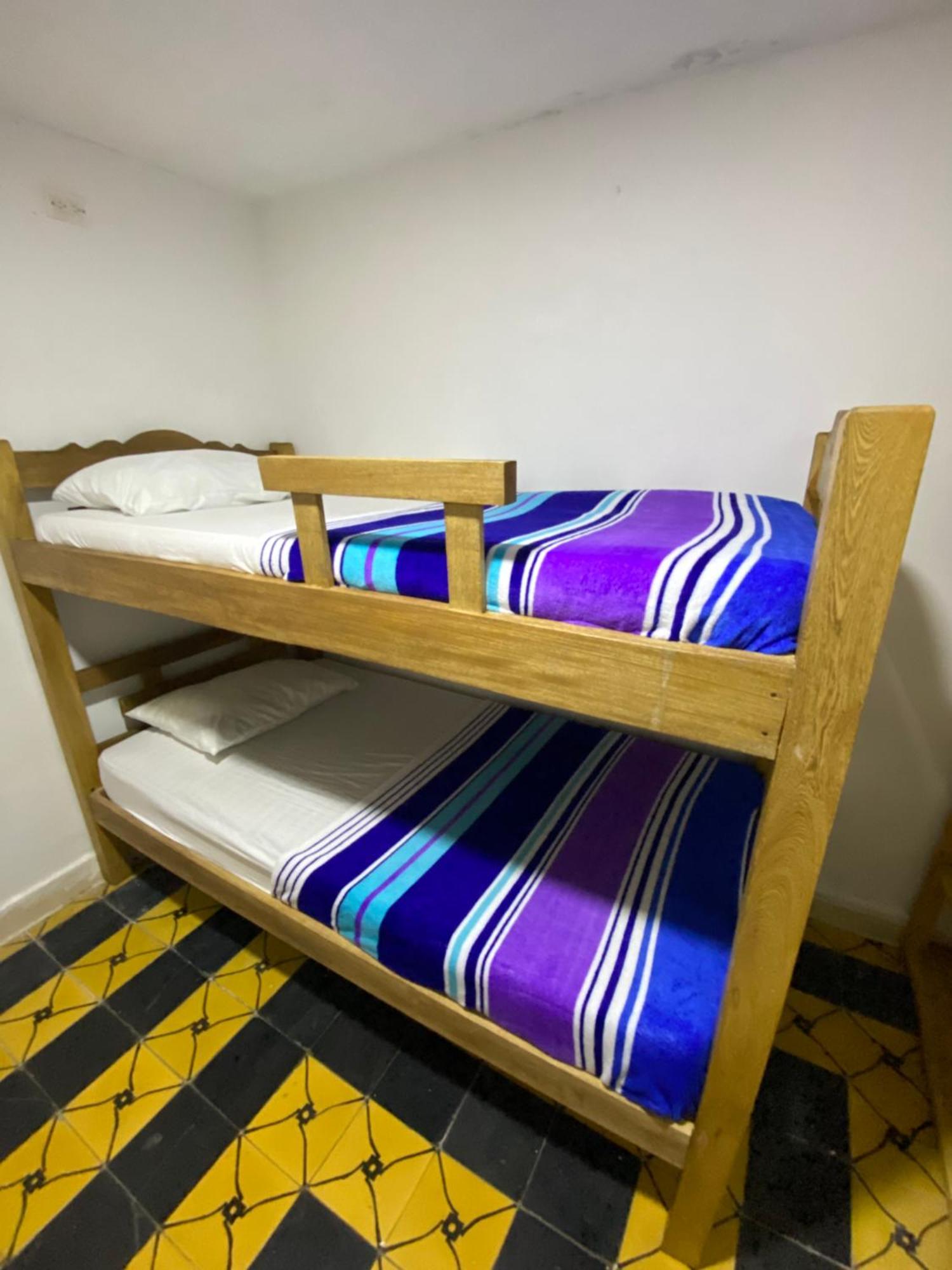 Hostal Familiar Caribbean Blue * Cartagena