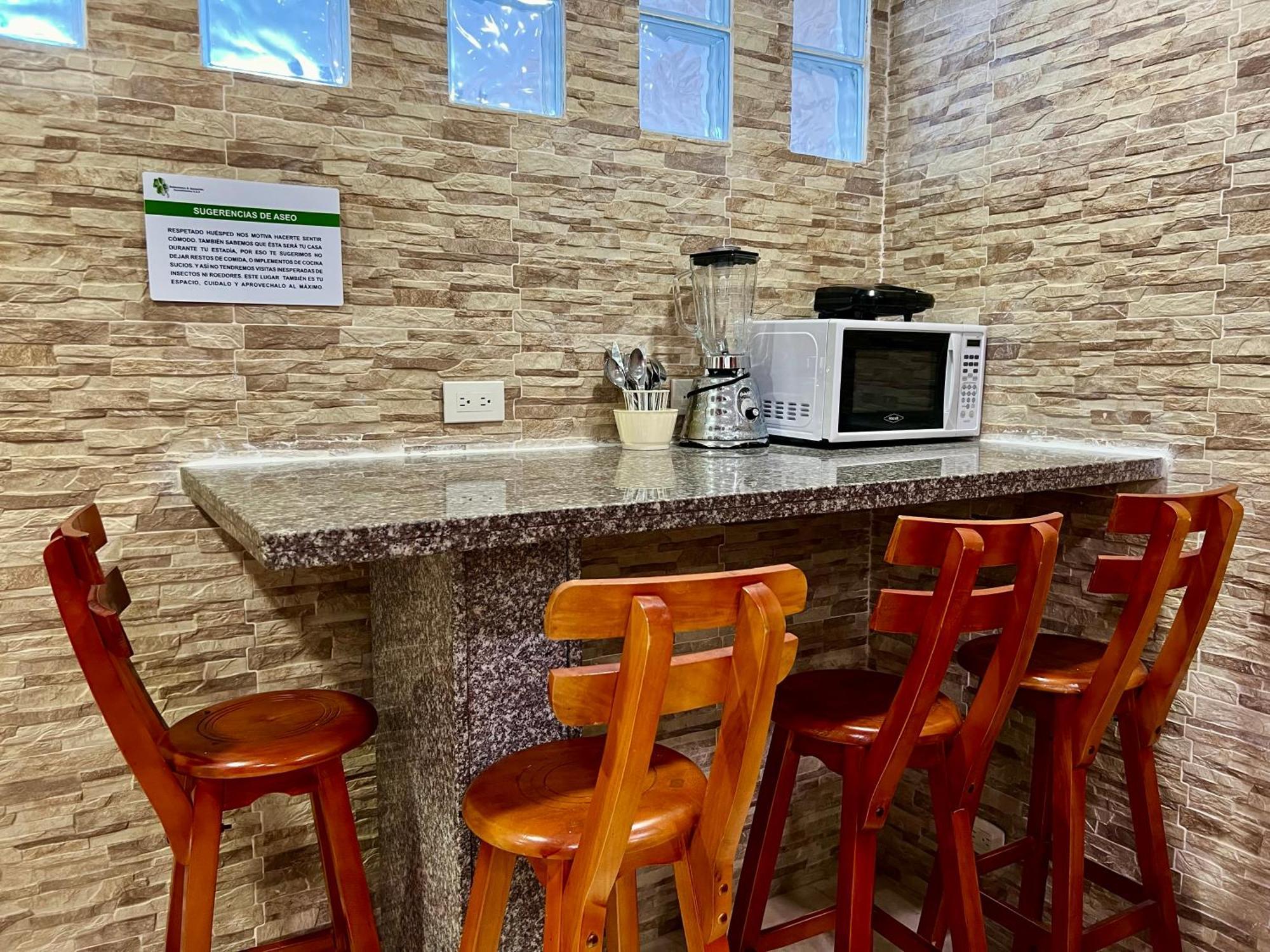 Apartahotel Pyensa *