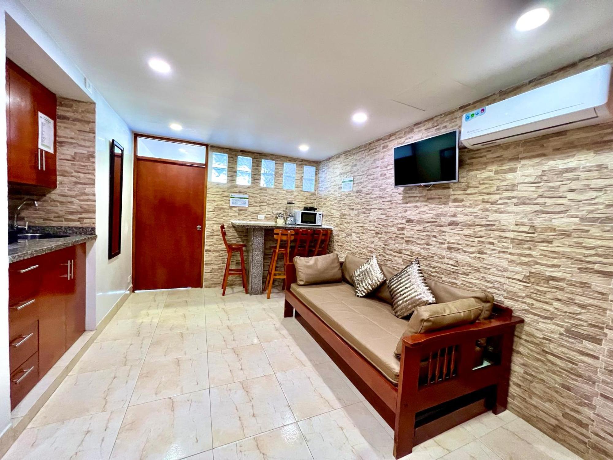 Pyensa Apartahotel Cartagena