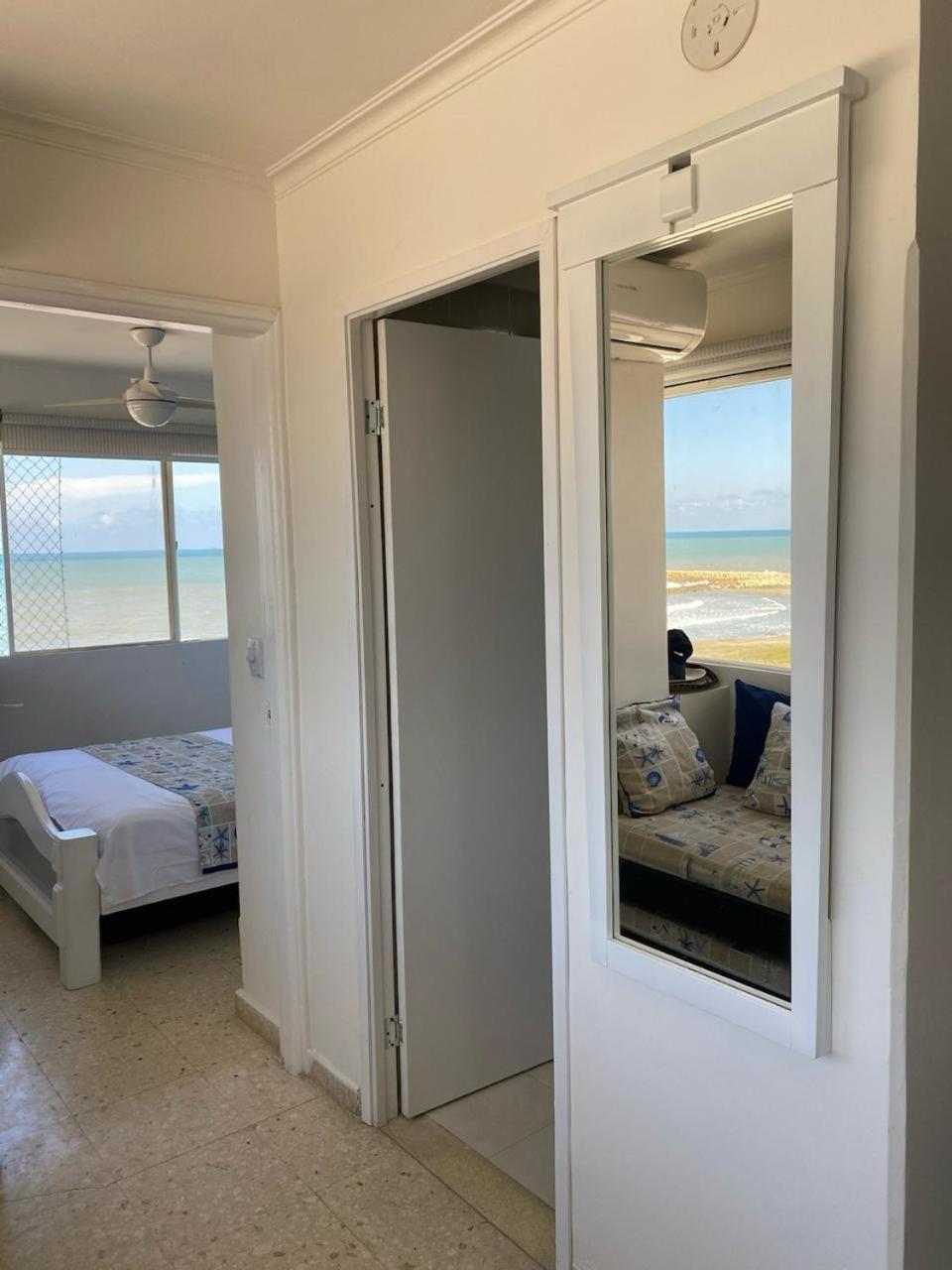Apartamento Front Cartagena