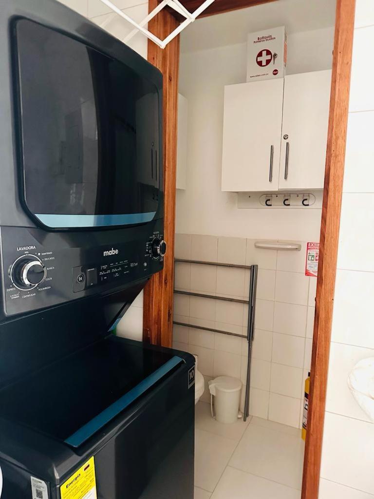 Apartamento Exclusivo Edificio Con Piscina En Primera Linea De Playa Cartagena