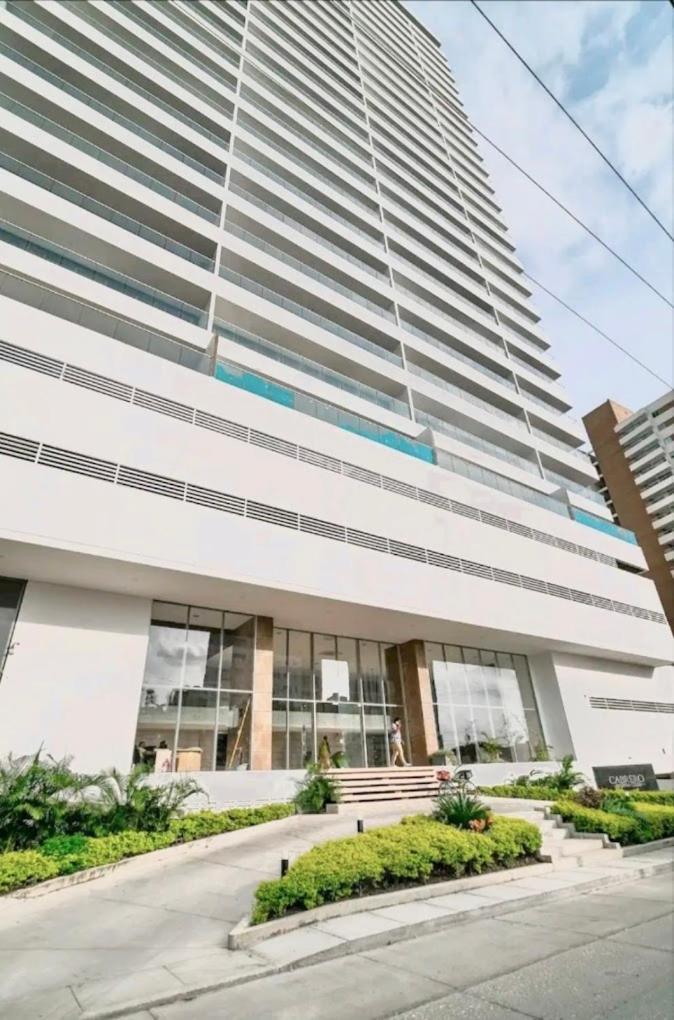 Seaview Elegance Apartamento