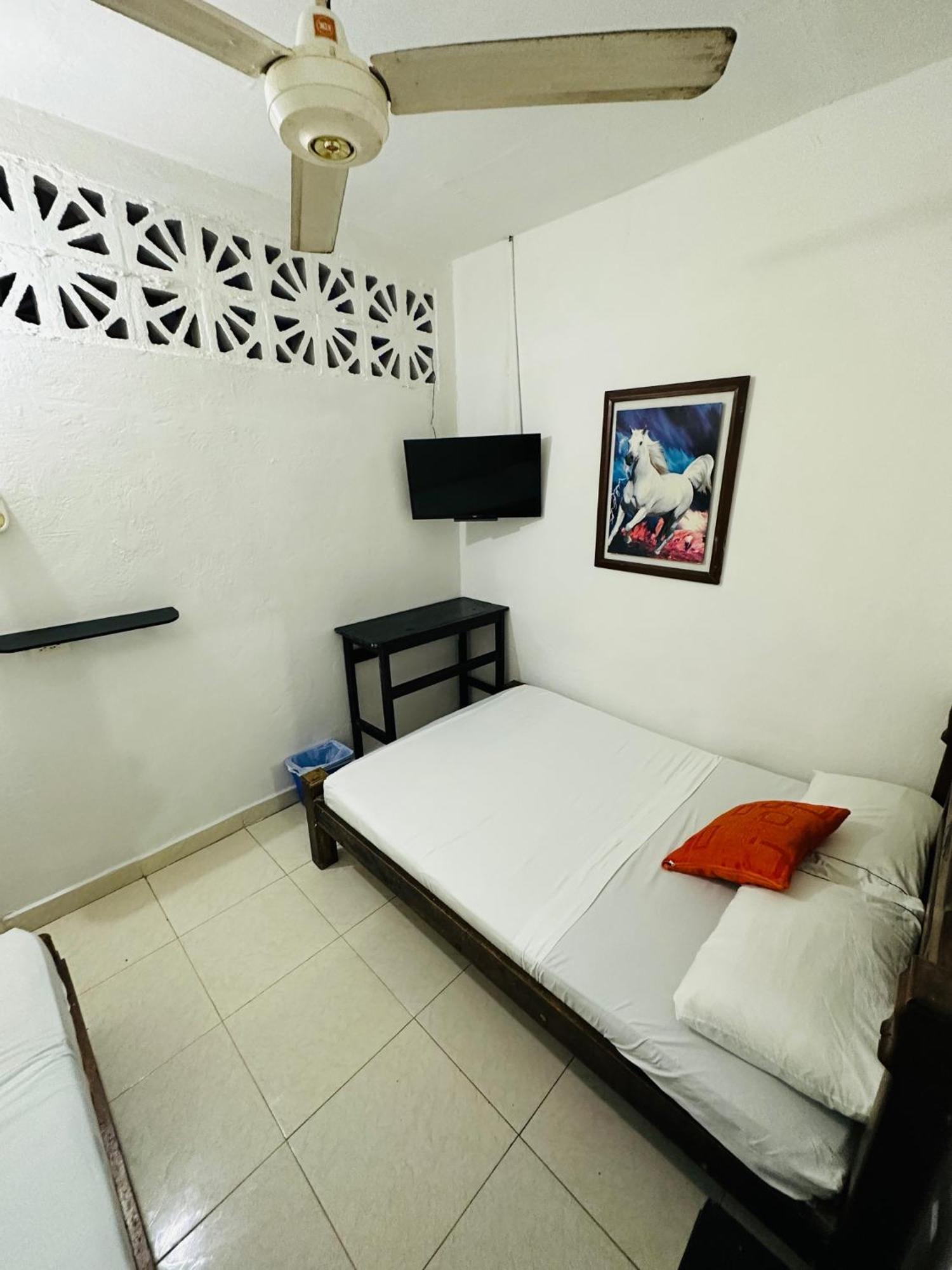 Hotel La Española 3*
