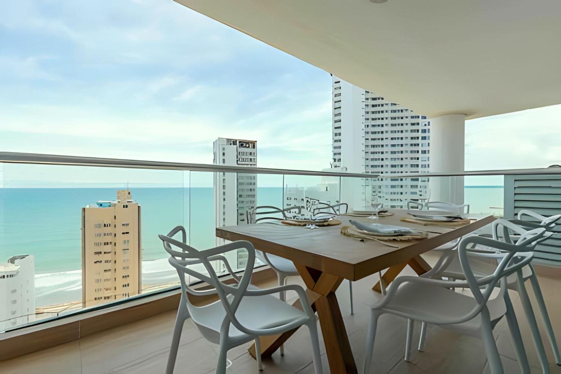 Modern 2br Next To The Walled City+oceanside View Apartamento Cartagena