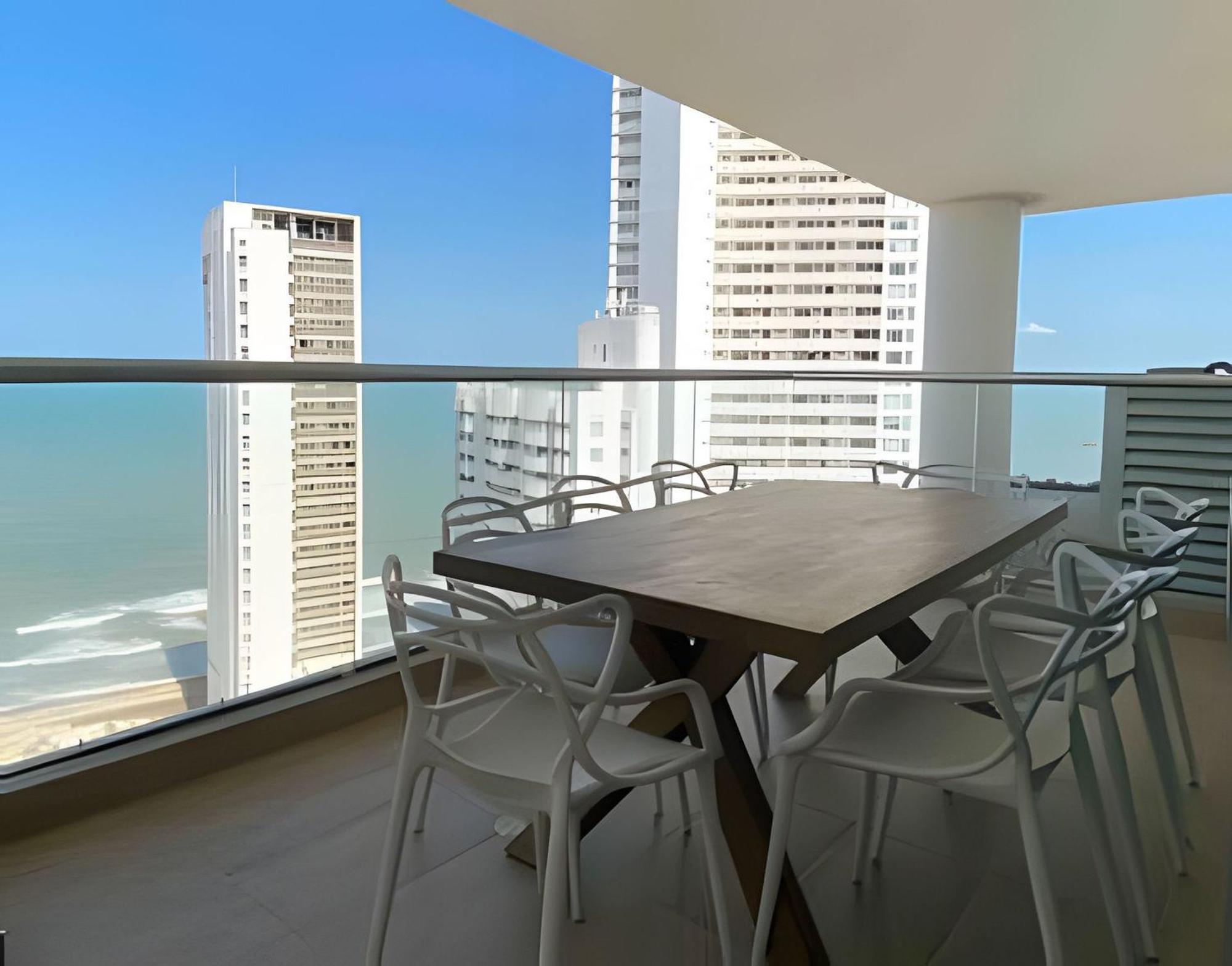 Modern 2br Next To The Walled City+oceanside View Apartamento