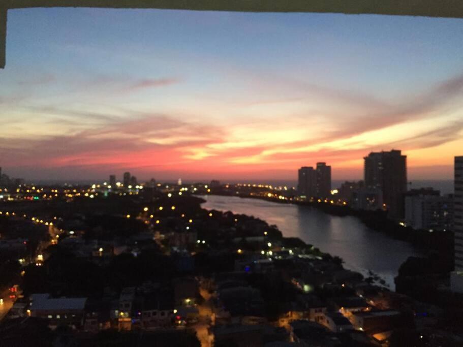 Excelente Vista, Cerca A La Playa Y A Sitios Turisticos Apartamento Cartagena