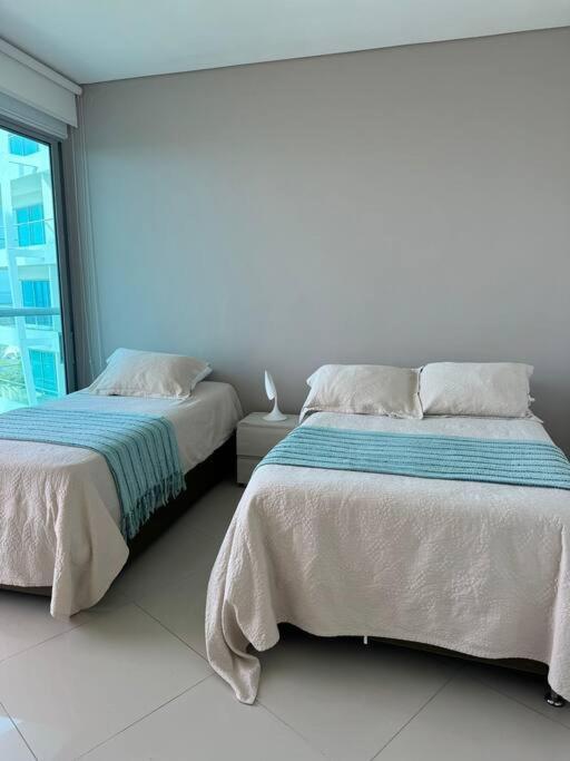 Beachfront Luxury In Apartamento Cartagena
