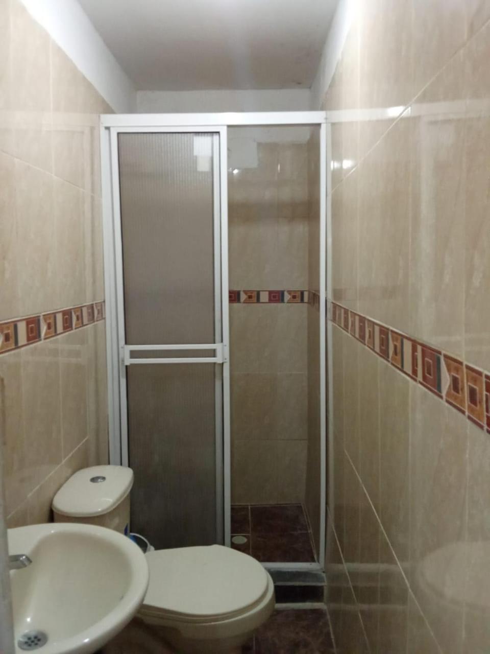 Hostal Familiar Caribbean Blue *