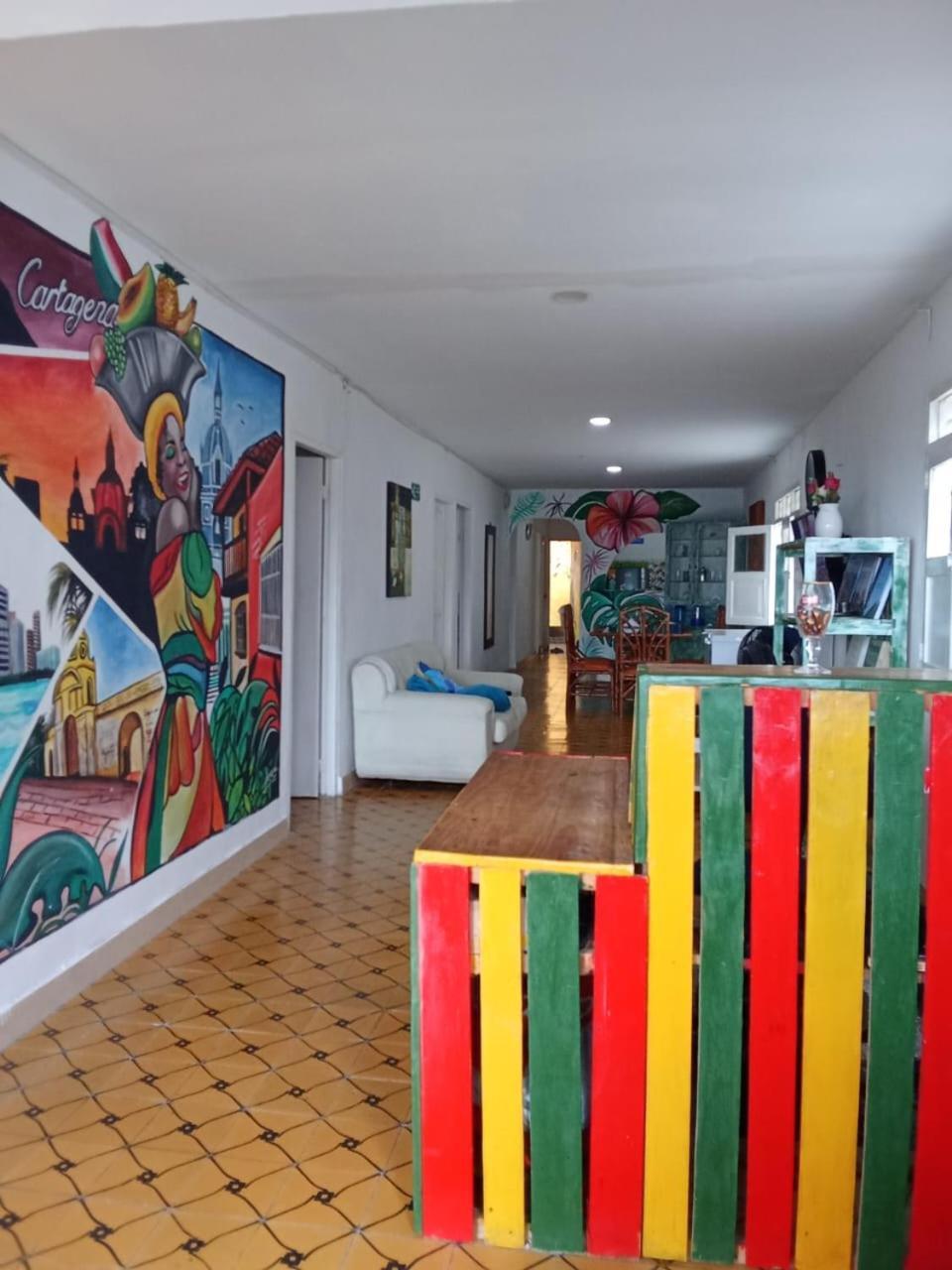 Hostal Familiar Caribbean Blue *