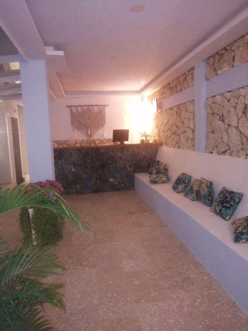 Hotel Open Sea *