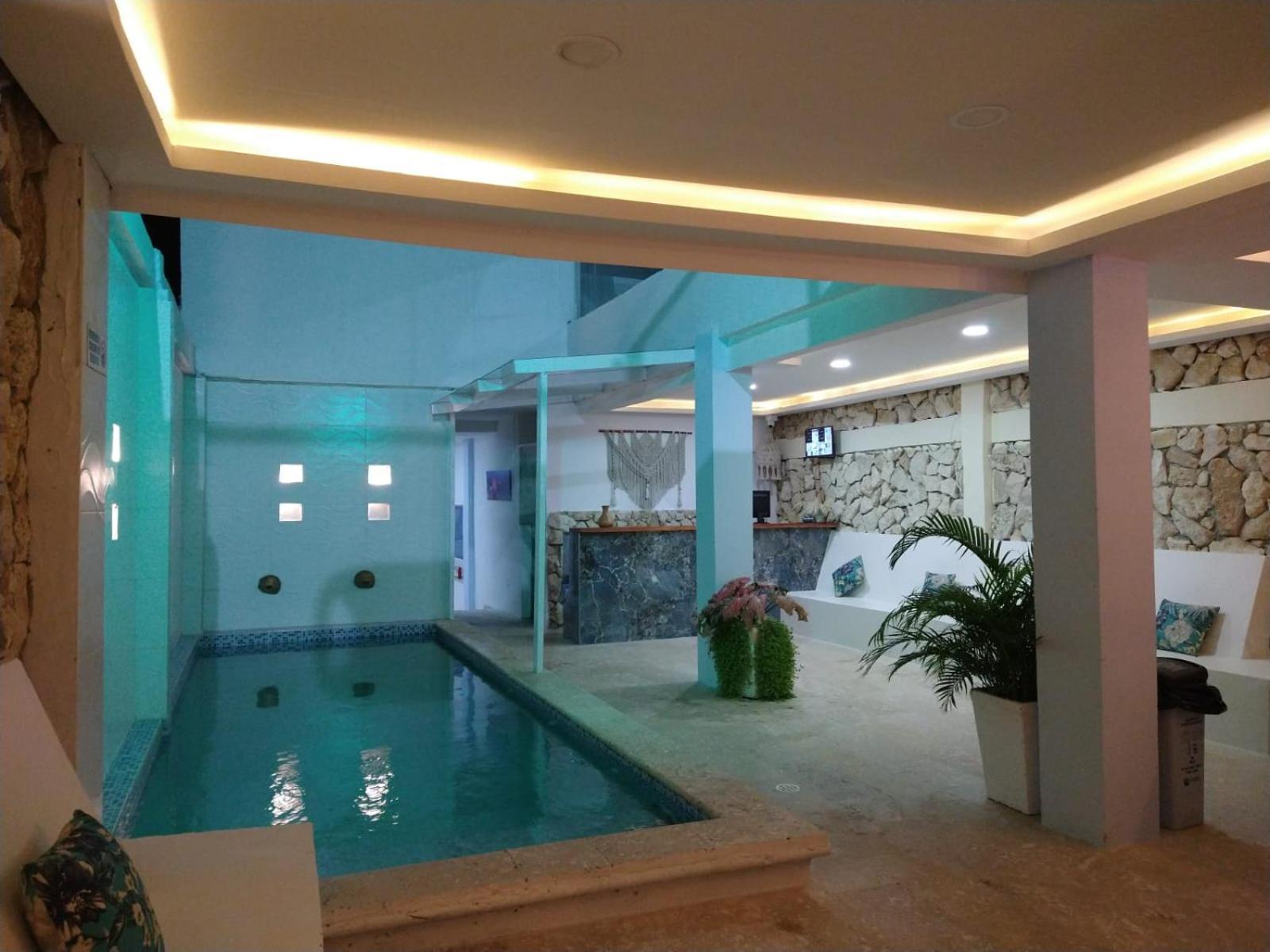 Open Sea Hotel