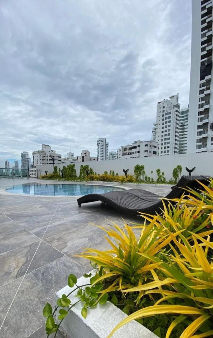 Apartment Infinitum Luxury Apartament,