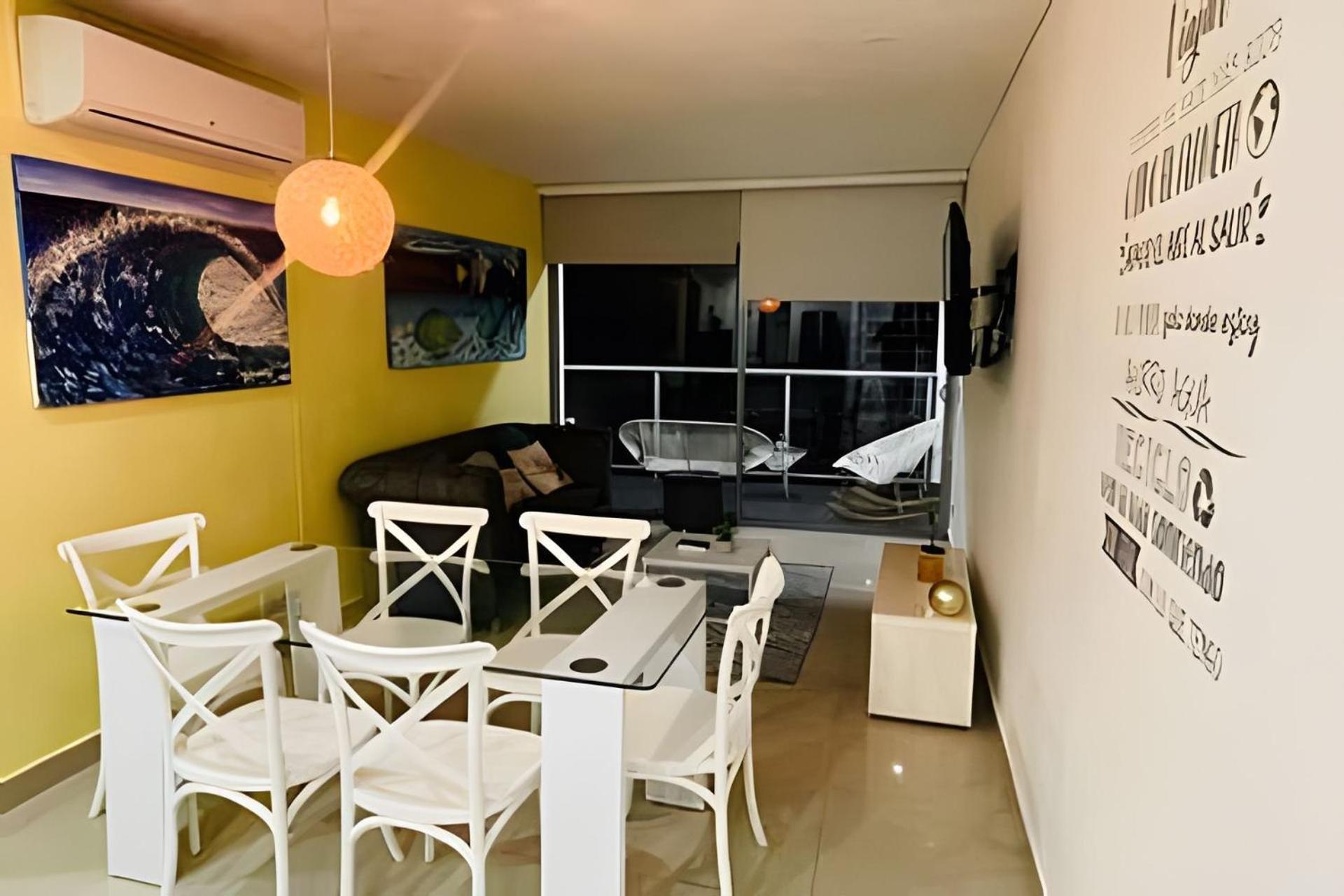 Apartment Infinitum Luxury Apartament, *