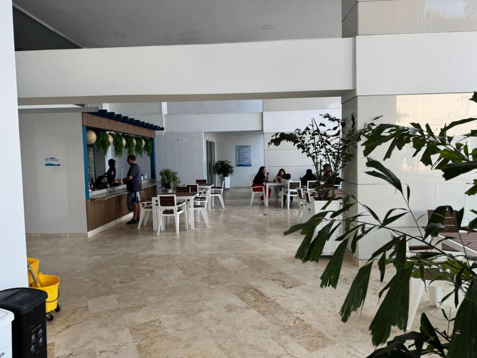 Apto Luxury 2401 Palmetto1 Frente Al Mar