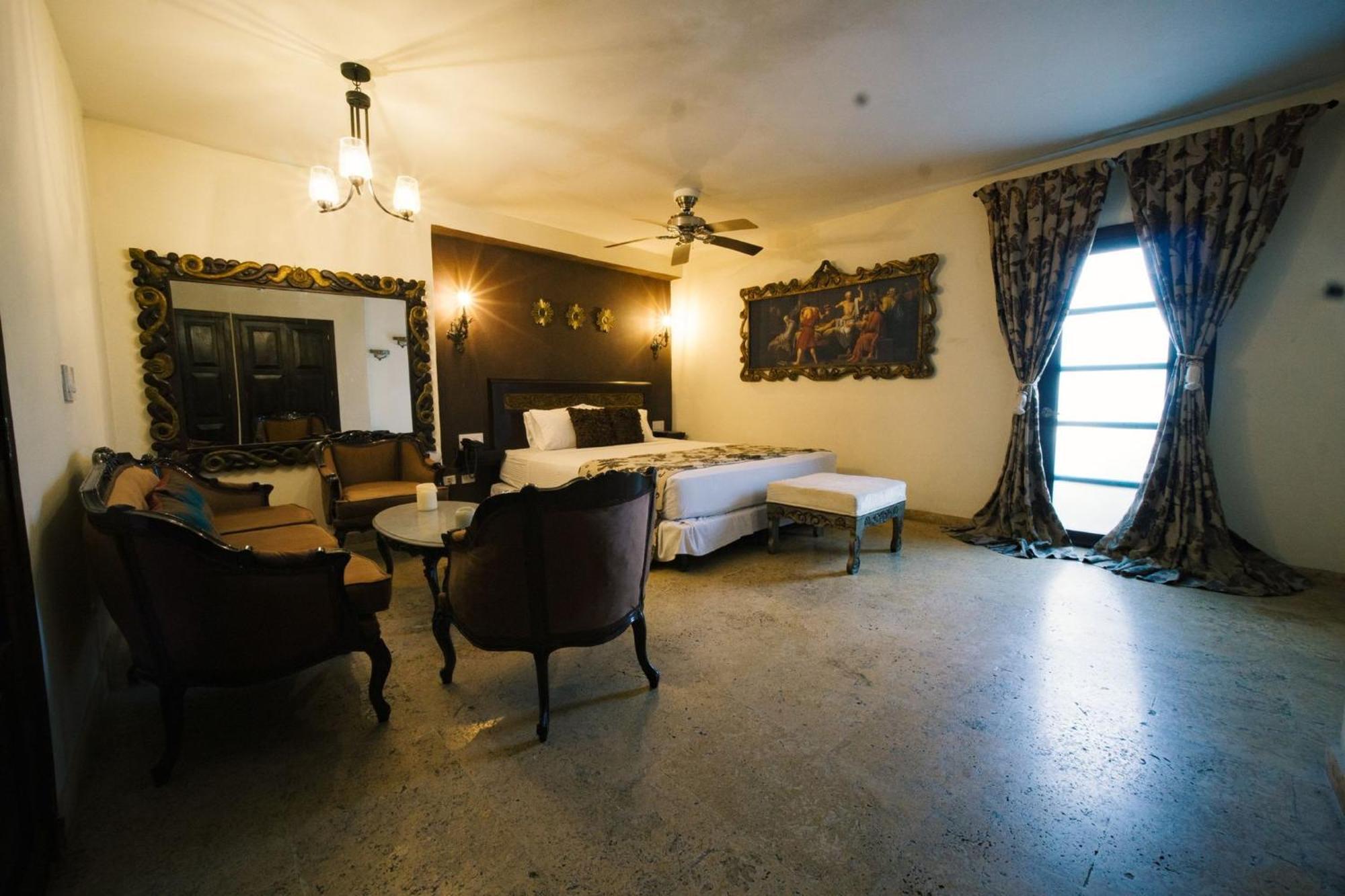 8aps-4 Luxury House In The Historic Center With Pool Air Conditioning And Wifi Сasa de vacaciones Cartagena