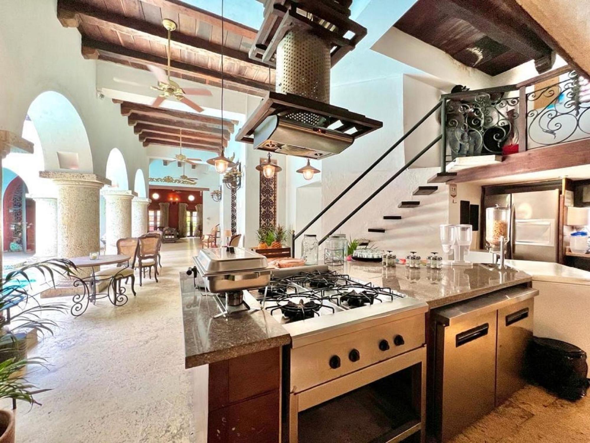 8aps-4 Luxury House In The Historic Center With Pool Air Conditioning And Wifi *