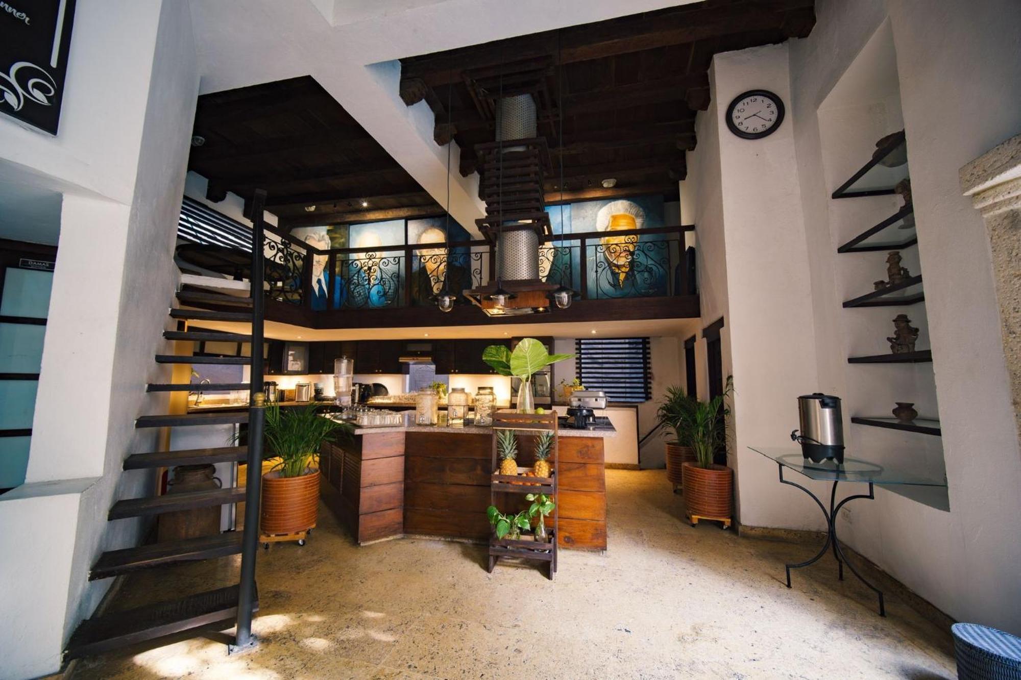 8aps-4 Luxury House In The Historic Center With Pool Air Conditioning And Wifi Сasa de vacaciones Cartagena