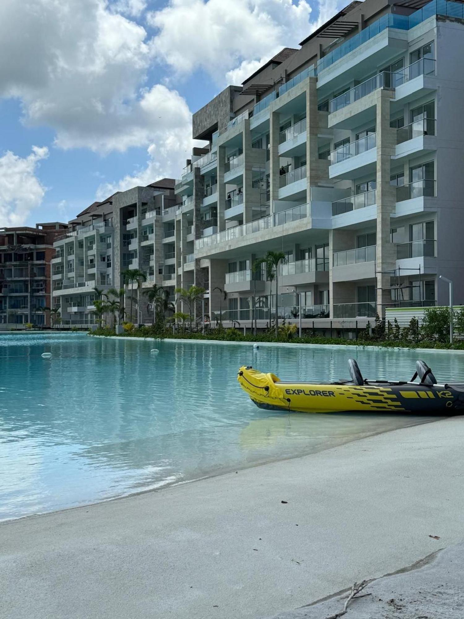 Apartamento U-go Baia Kristal: Oasis Moderno En Cartagena