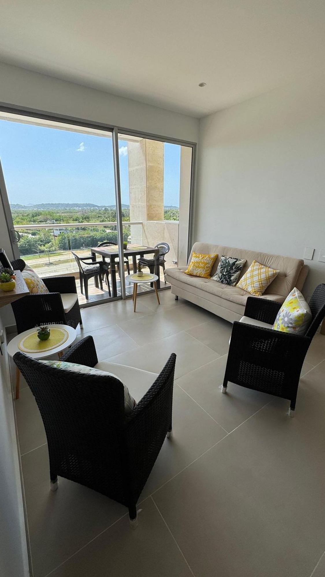 U-go Baia Kristal: Oasis Moderno En Apartamento Cartagena