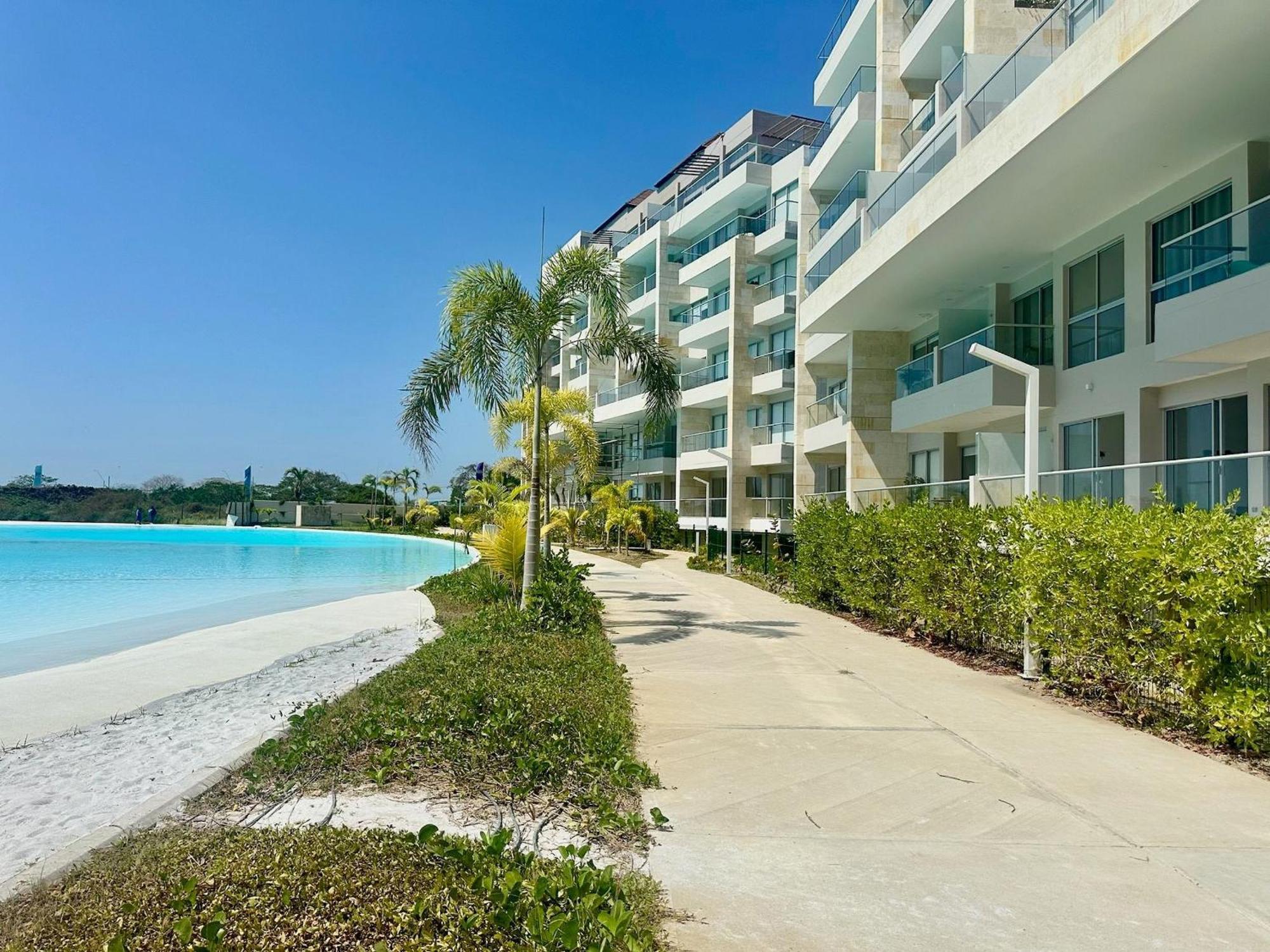 Apartamento U-go Baia Kristal: Oasis Moderno En Cartagena