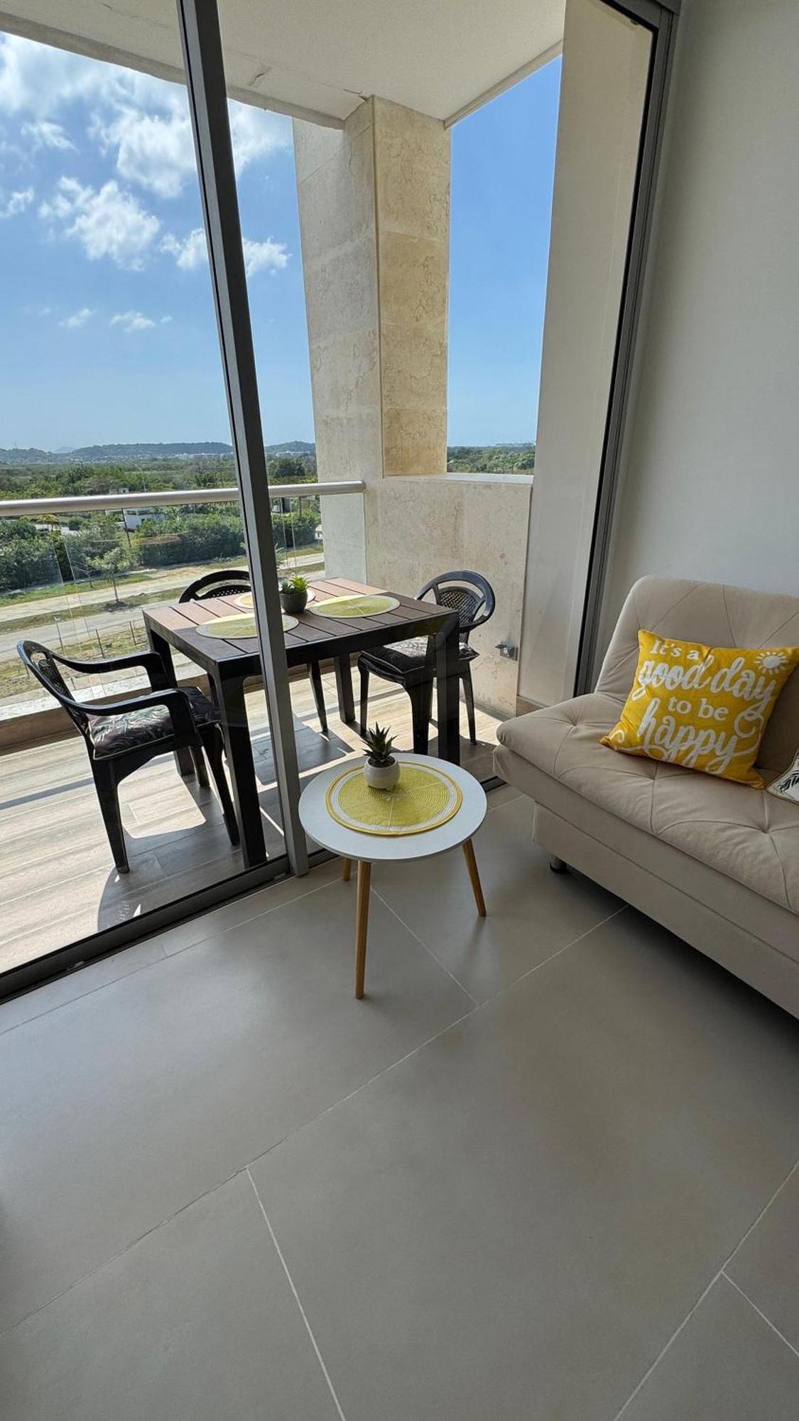 U-go Baia Kristal: Oasis Moderno En